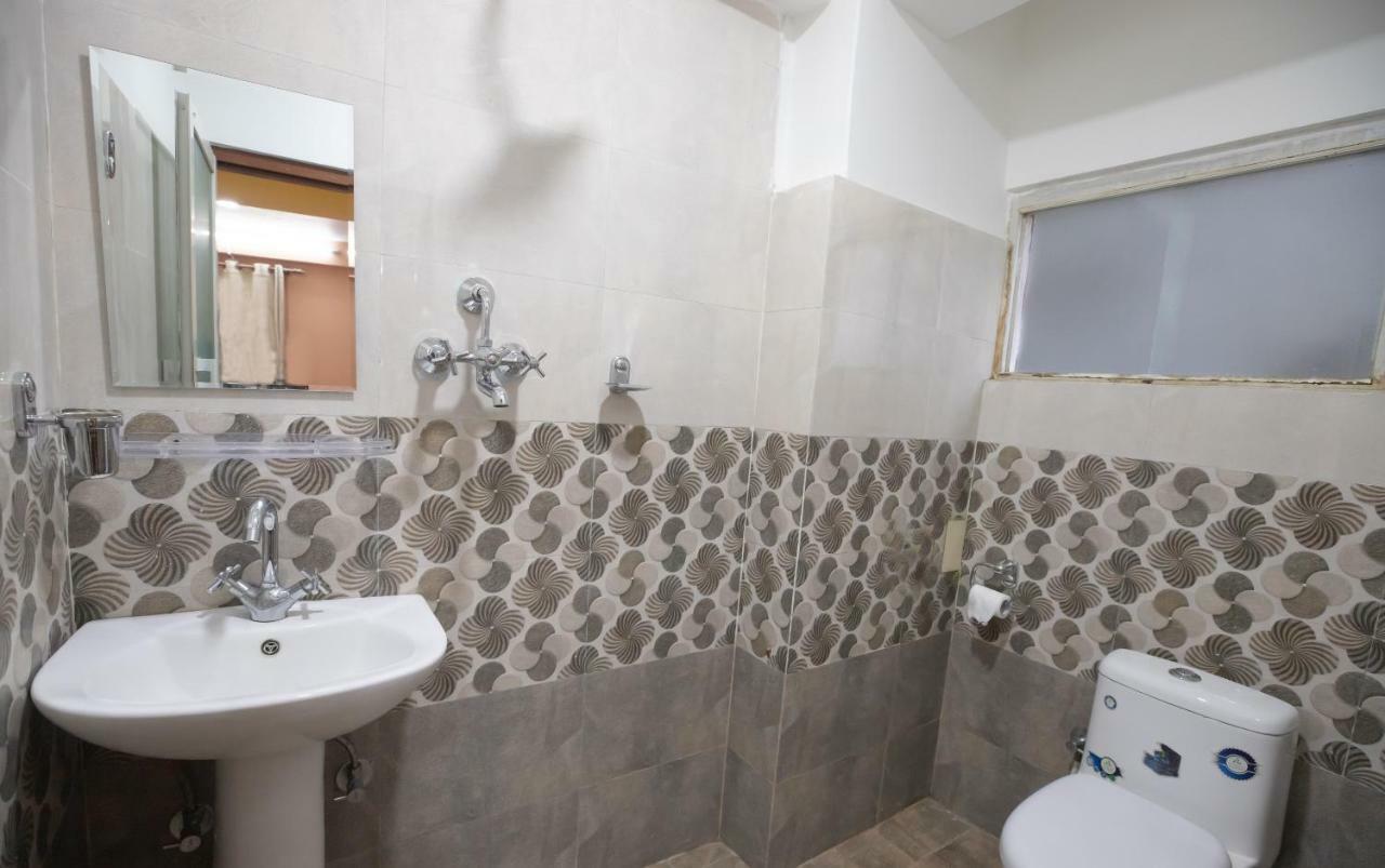 Oyo 281 Twins Kitchen Hotel Dhulikhel Exterior foto
